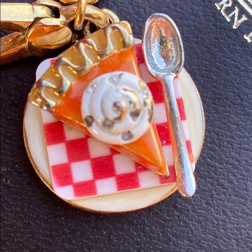 Juicy Couture PUMPKIN PIE HOLIDAY CHARM LE 2011